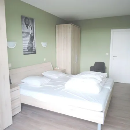 Διαμέρισμα In Zeedijk With Sea Views *